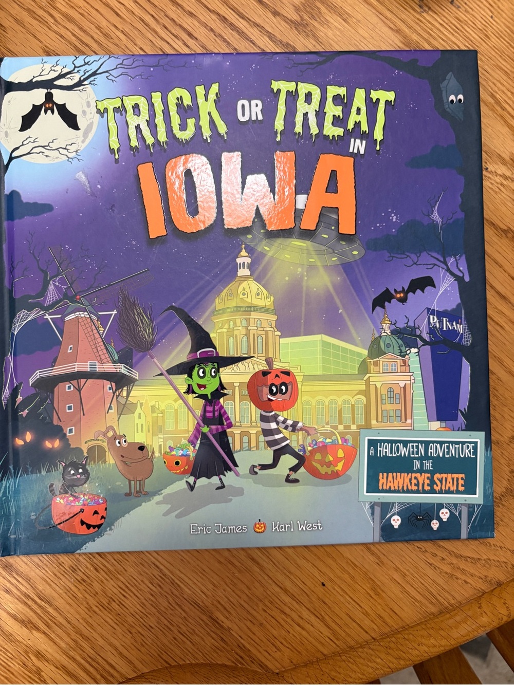 Iowa Trick or Treat Kids Halloween Book